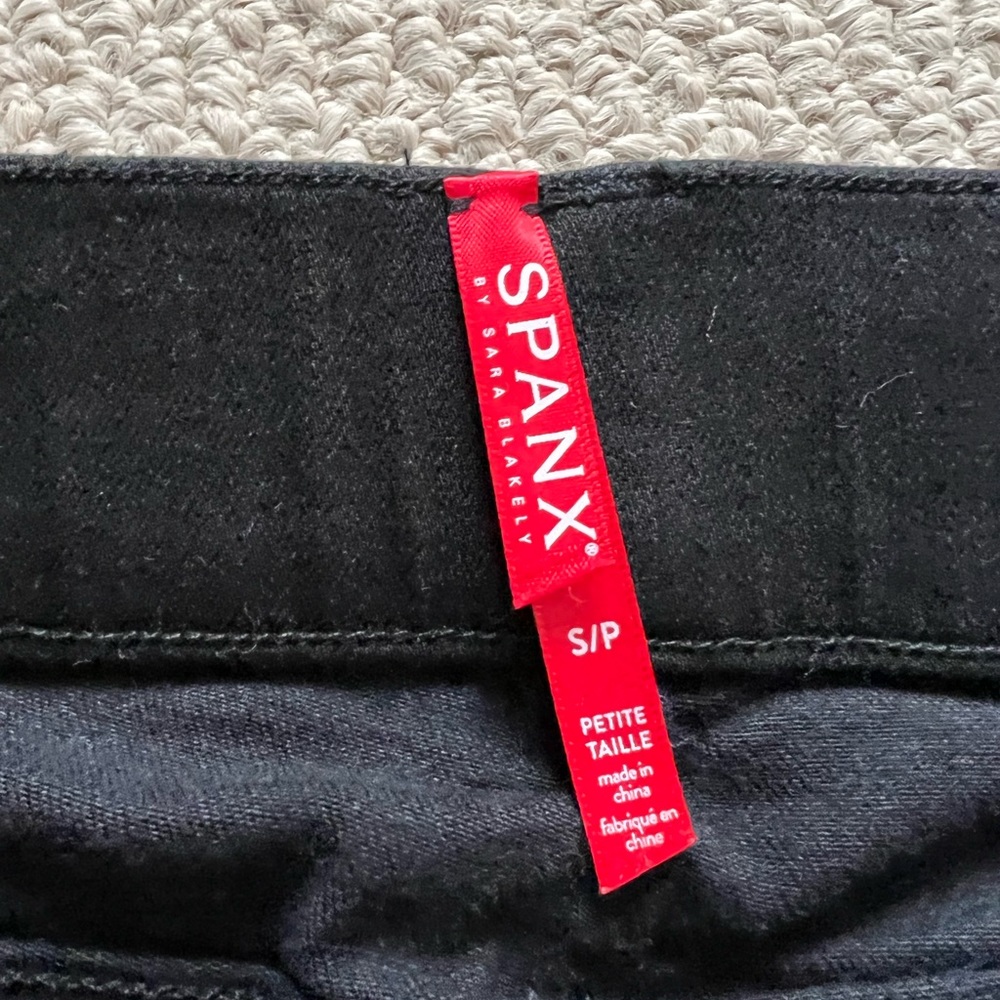 Jeans - Picture 2 of 2